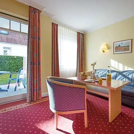 Apartmanhotel Kuehlungsborn, Am Konzertgarten