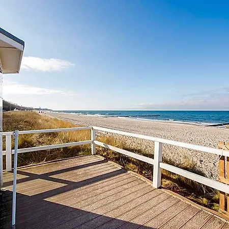 Apartmanhotel Kuehlungsborn, Am Konzertgarten 4*