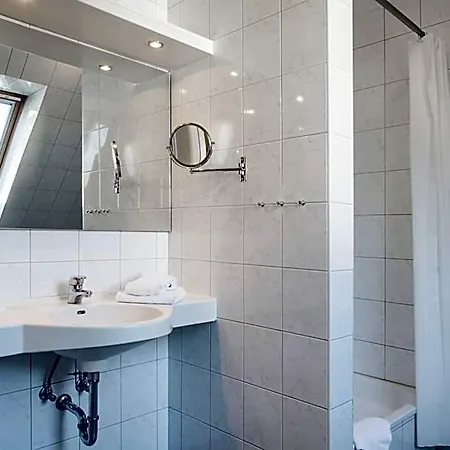 Kuehlungsborn, Am Konzertgarten Apartmanhotel 4*