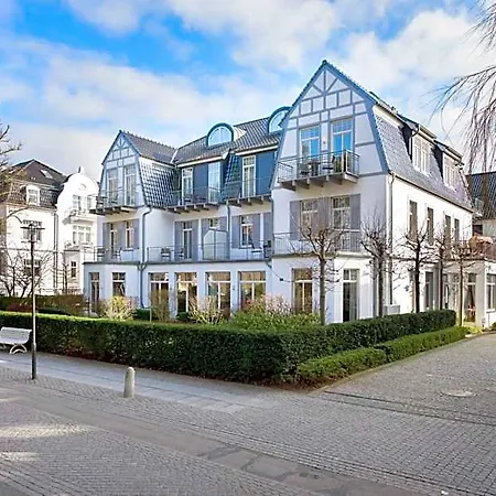 Kuehlungsborn, Am Konzertgarten Apartmanhotel
