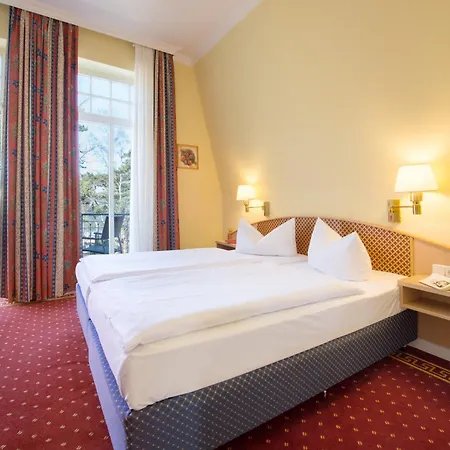 מלון דירות Kuehlungsborn, Am Konzertgarten