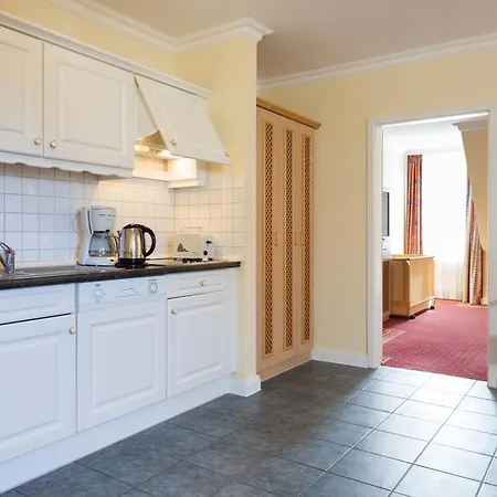 Kuehlungsborn, Am Konzertgarten מלון דירות Ostseebad Kühlungsborn